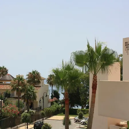 104 - With Private Swimming Pool Apartment *