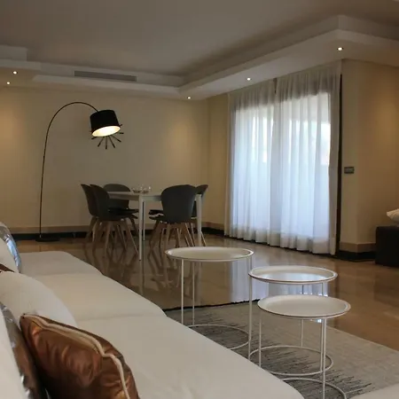 104 - With Private Swimming Pool Estepona