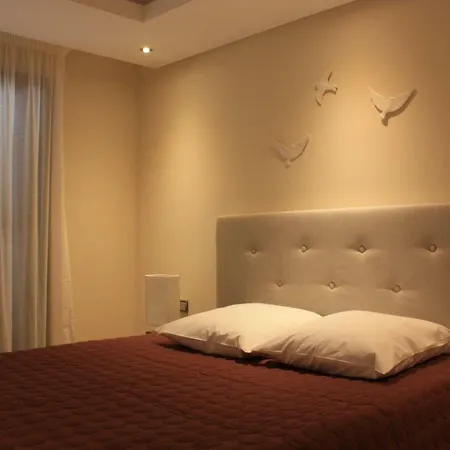 104 - With Private Swimming Pool Apartment