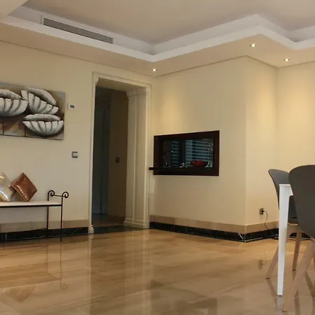 Apartment 104 - With Private Swimming Pool *